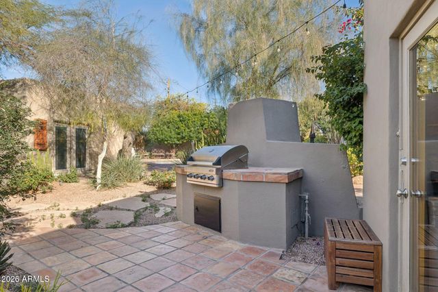 146 E MARIPOSA Street, Phoenix, AZ 85012