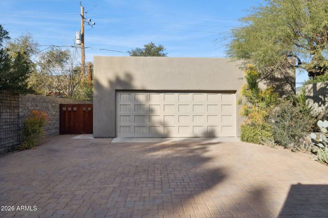 146 E MARIPOSA Street, Phoenix, AZ 85012