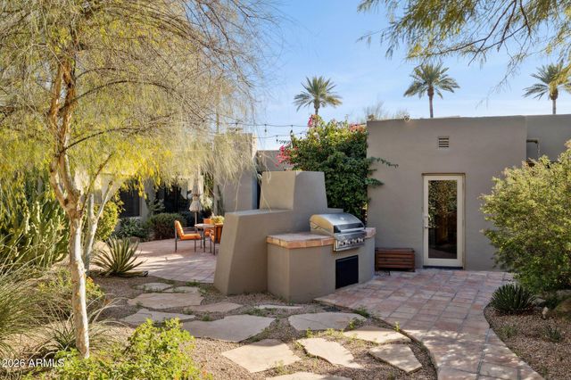 146 E MARIPOSA Street, Phoenix, AZ 85012