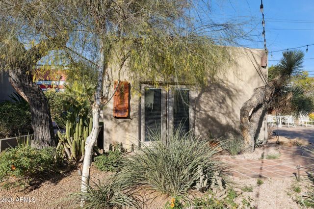 146 E MARIPOSA Street, Phoenix, AZ 85012