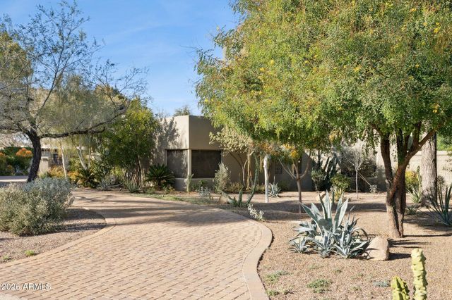 146 E MARIPOSA Street, Phoenix, AZ 85012