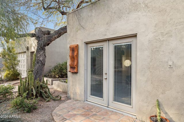 146 E MARIPOSA Street, Phoenix, AZ 85012