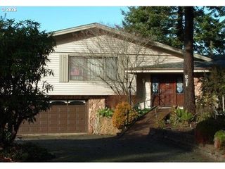 821 PARADISE Ln, Brookings, OR 97415