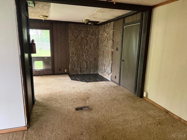809 Charles Street, Trenton, OH 45067