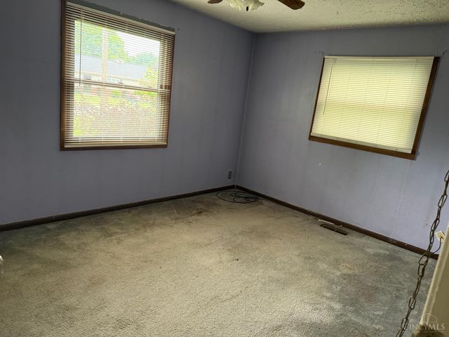 809 Charles Street, Trenton, OH 45067