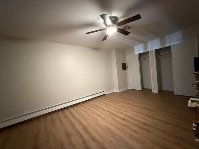 2435 N 76th Court 2w, Elmwood Park, IL 60707