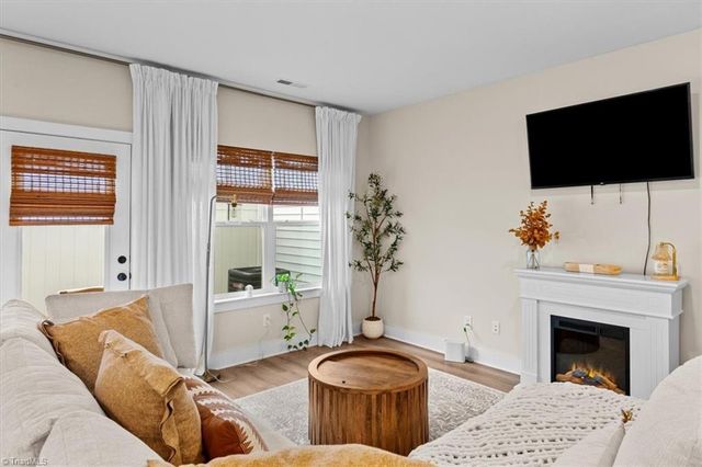 4902 Cannon Crossing Way, Greensboro, NC 27410