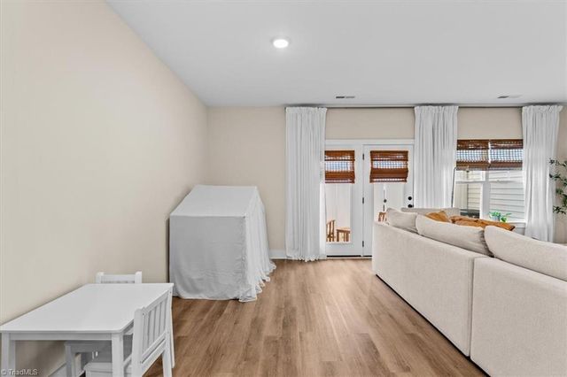 4902 Cannon Crossing Way, Greensboro, NC 27410