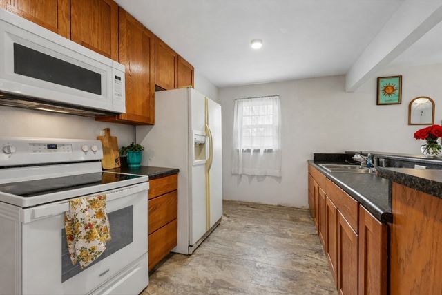 209 N Wilmoth Avenue, Ames, IA 50014