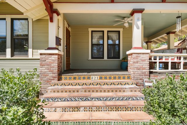 821 W CRAIG PL, San Antonio, TX 78212