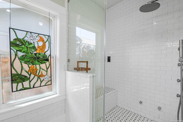 821 W CRAIG PL, San Antonio, TX 78212