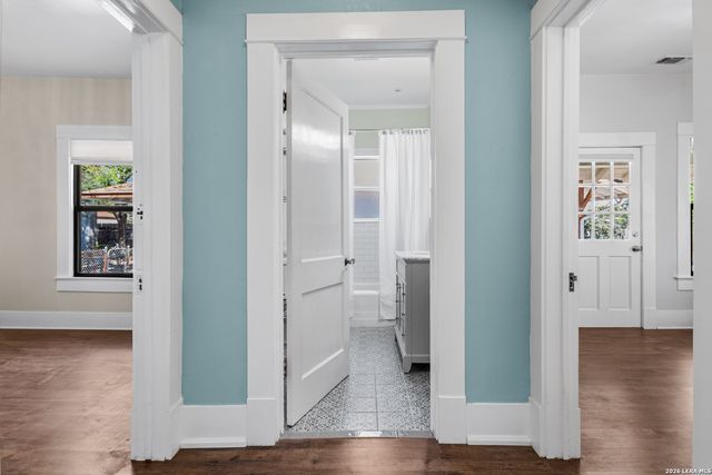 821 W CRAIG PL, San Antonio, TX 78212