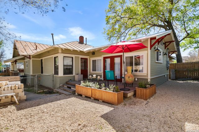 821 W CRAIG PL, San Antonio, TX 78212