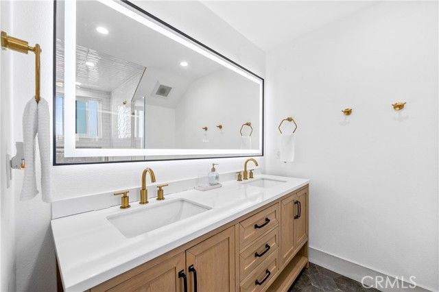 6122 Anthony Avenue, Garden Grove, CA 92845