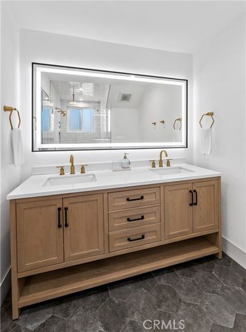 6122 Anthony Avenue, Garden Grove, CA 92845