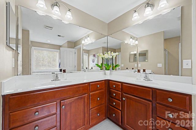 10331 Falling Leaf Drive NW, Concord, NC 28027