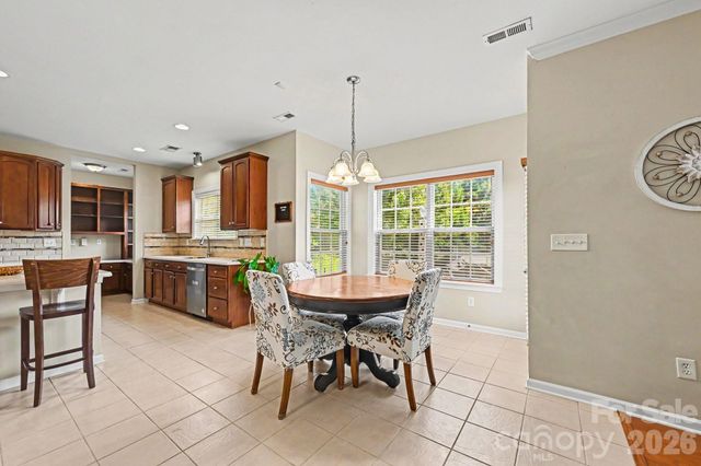 10331 Falling Leaf Drive NW, Concord, NC 28027