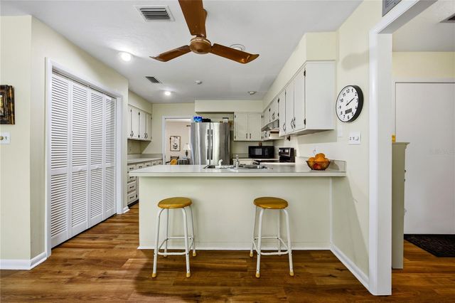 5725 NW 63RD COURT, Gainesville, FL 32653