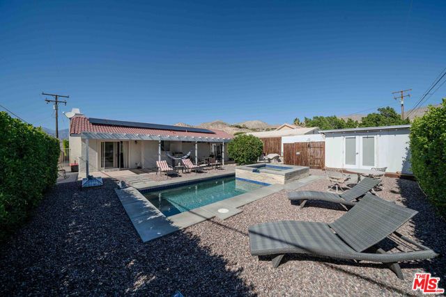 9524 Santa Cruz Road, Desert Hot Springs, CA 92240