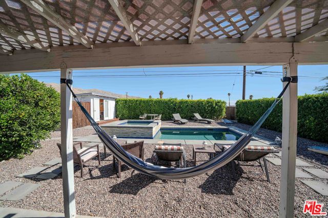 9524 Santa Cruz Road, Desert Hot Springs, CA 92240