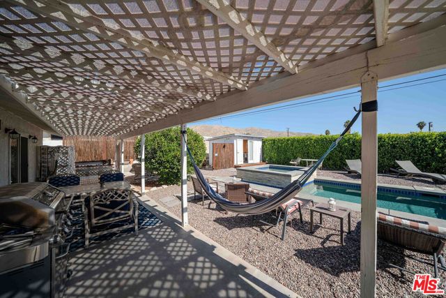 9524 Santa Cruz Road, Desert Hot Springs, CA 92240