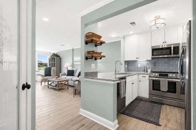 2125 Landfall Way, Seabrook Island, SC 29455
