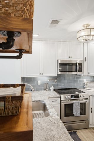 2125 Landfall Way, Seabrook Island, SC 29455