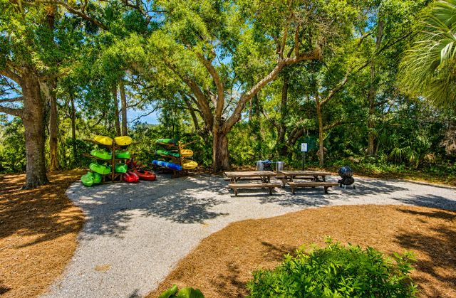 2125 Landfall Way, Seabrook Island, SC 29455