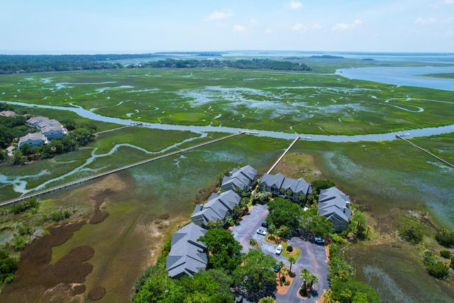 2125 Landfall Way, Seabrook Island, SC 29455