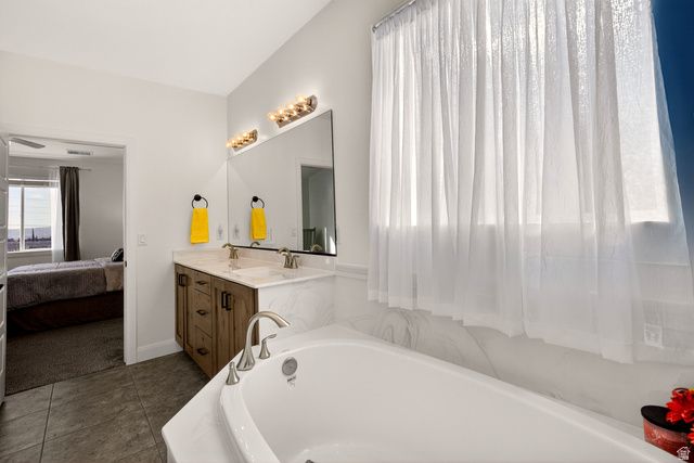 498 E TODD PL, Washington, UT 84780