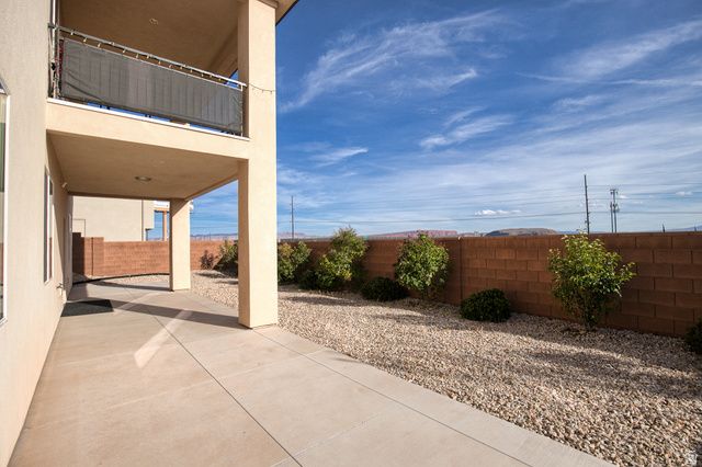 498 E TODD PL, Washington, UT 84780