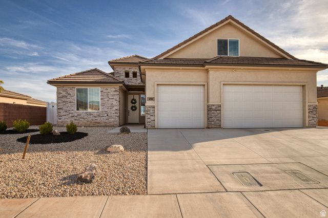 498 E TODD PL, Washington, UT 84780