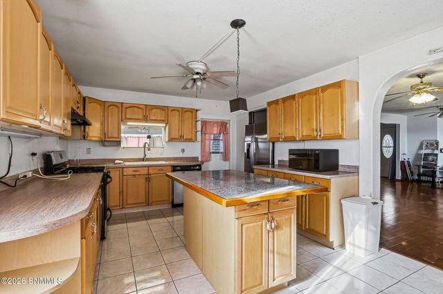 921-2 Lister Drive, La Mesa, NM 88044