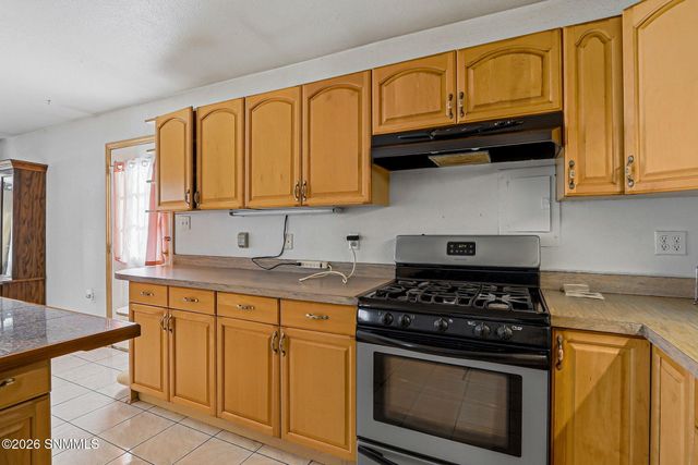 921-2 Lister Drive, La Mesa, NM 88044