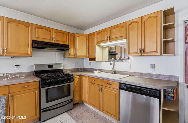 921-2 Lister Drive, La Mesa, NM 88044