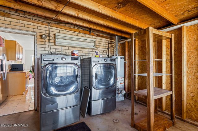 921-2 Lister Drive, La Mesa, NM 88044