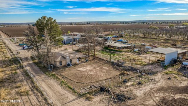 921-2 Lister Drive, La Mesa, NM 88044