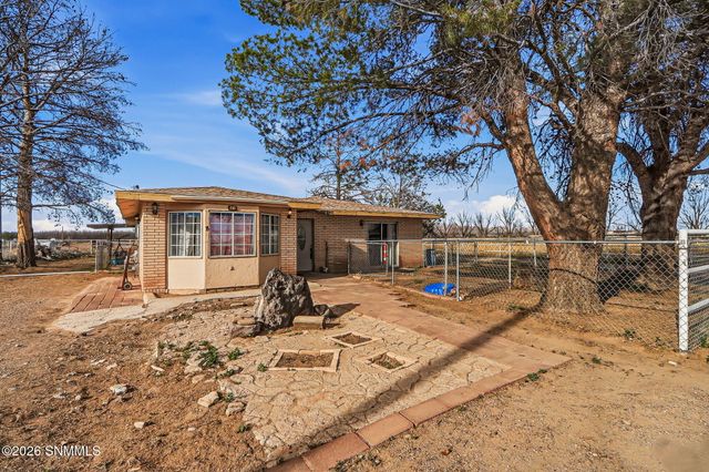 921-2 Lister Drive, La Mesa, NM 88044