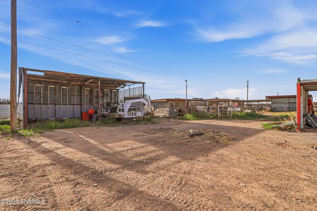 921-2 Lister Drive, La Mesa, NM 88044