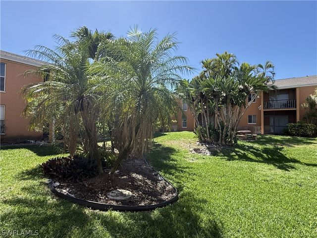 12630 Kenwood LN B, Fort Myers, FL 33907