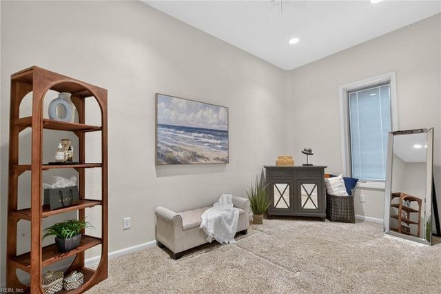 2220 Sandfiddler RD, Virginia Beach, VA 23456