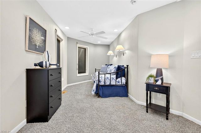 2220 Sandfiddler RD, Virginia Beach, VA 23456