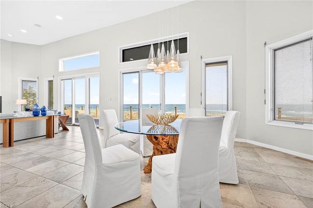 2220 Sandfiddler RD, Virginia Beach, VA 23456