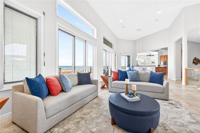 2220 Sandfiddler RD, Virginia Beach, VA 23456