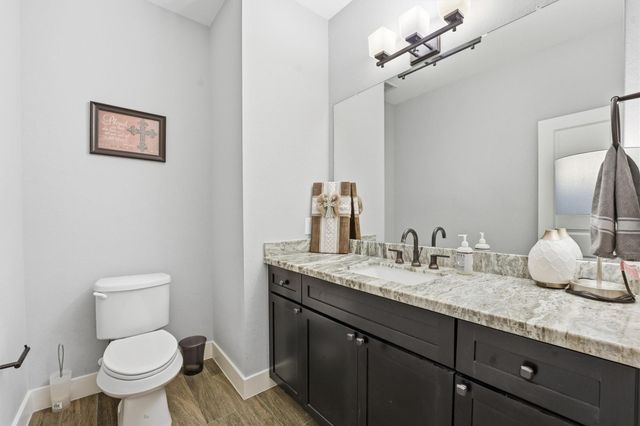 32518 Westwood Square East Drive, Magnolia, TX 77354
