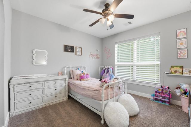 32518 Westwood Square East Drive, Magnolia, TX 77354