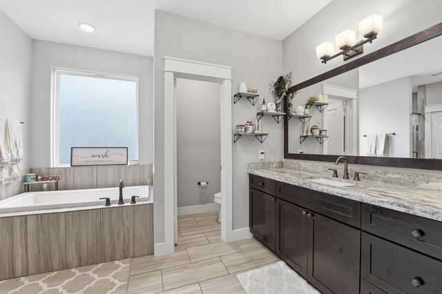 32518 Westwood Square East Drive, Magnolia, TX 77354
