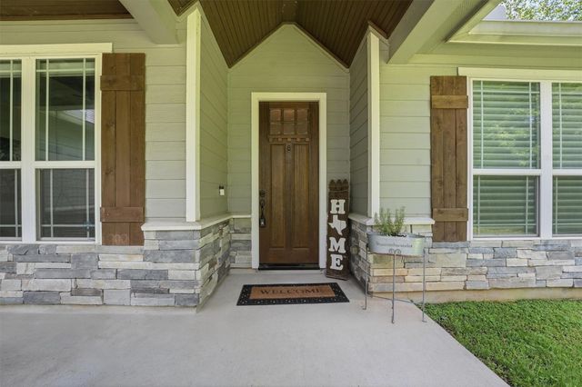 32518 Westwood Square East Drive, Magnolia, TX 77354