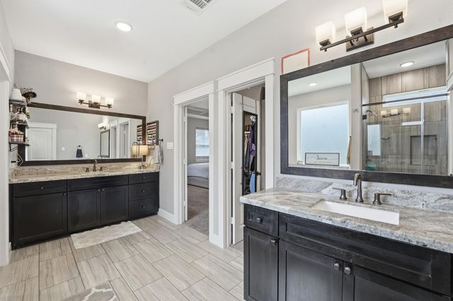 32518 Westwood Square East Drive, Magnolia, TX 77354