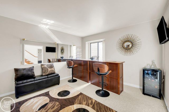 29263 W Chanticleer Street, Southfield, MI 48034
